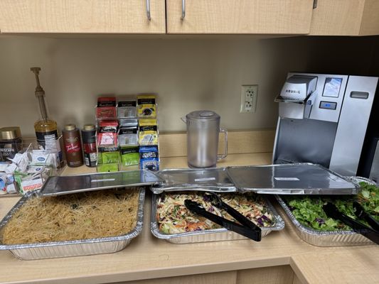 Lona's Lil Eats by null