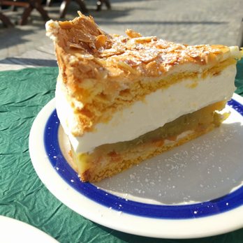 Klein und Fein - himmlische Stachelbeertorte - Cafes Near Me - Neubeuern, BY