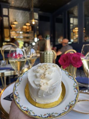 Healdsburg Bubble Bar by null