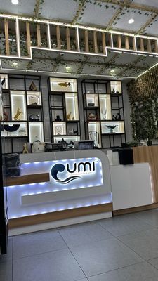 Umi Hotpot Sushi & Seafood Buffet by null