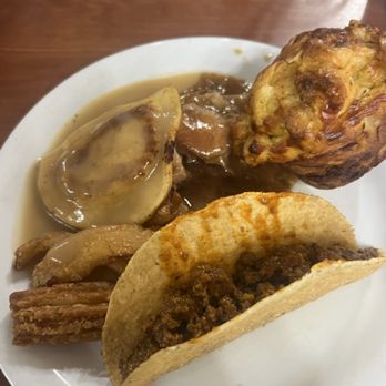 Golden Corral Buffet & Grill - American Near Me - Pittsburgh, Pennsylvania
