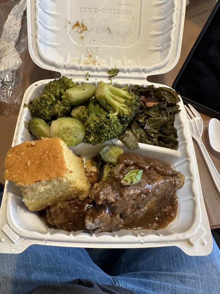 Food from Deja Blue