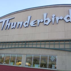 Sherm's Thunderbird - Great parking