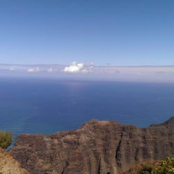 Awa'awapuhi Lookout - View along the nualolo trail