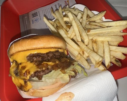 In-N-Out Burger by null