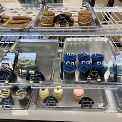 D'lish Sweets & Gelato