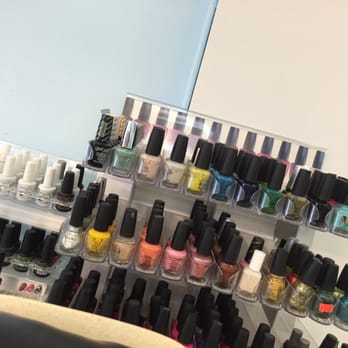 Kambowl Hairstyling - Lots of colors to choose from - Hair Salons Near Me - Honolulu, Hawaii