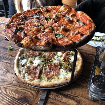 Roebuck - Pizza Near Me - Chicago, Illinois Roebuck - Pizza Near Me - Chicago, Illinois
