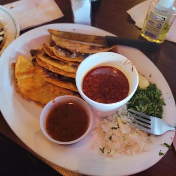 Taqueria Dos Compadres - Mexican Near Me - Modesto, California
