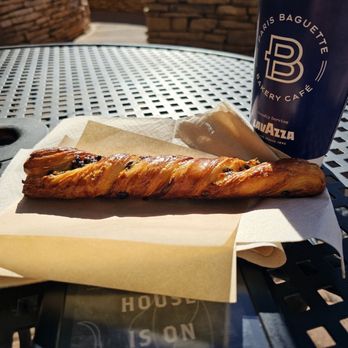 Paris Baguette - Bakeries Near Me - Birmingham, Michigan Paris Baguette - Bakeries Near Me - Birmingham, Michigan
