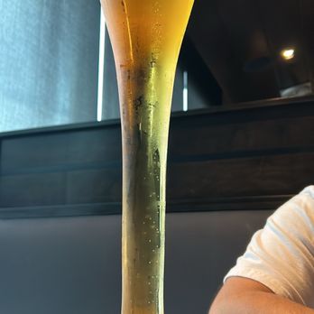 Yard House - half yard beer - New American Near Me - San Jose, California