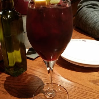 Glacier BrewHouse - Red wine sangrea - American Near Me - Anchorage, Alaska
