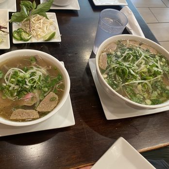 Pho 24 - Pho Dac Biet - Vietnamese Near Me - Annandale, Virginia