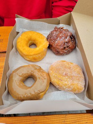 Congdon's Doughnuts by null