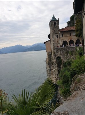 Eremo di Santa Caterina del Sasso by null