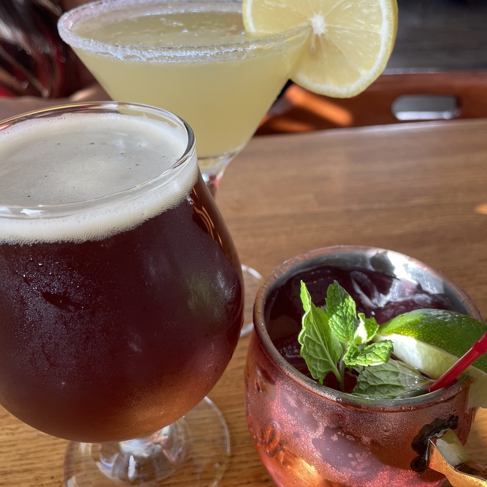 Boatyard Pub - Bars Near Me - Ventura, California