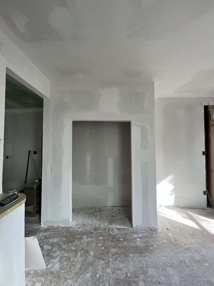 Slide of Southern Roots Remodel & Outdoor