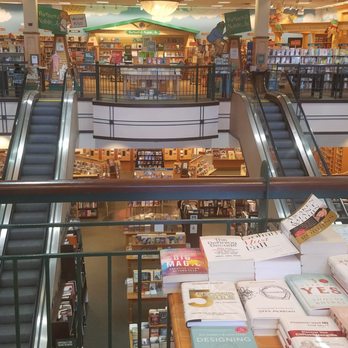 Barnes & Noble - Newspapers & Magazines Near Me - Los Angeles, California
