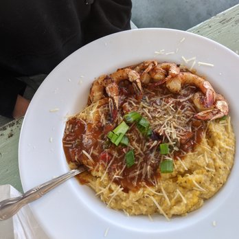 Bubba Gumbo's - Shrimp and grits - 4.5 stars. Delicious, by far everyone's favorite. Fri lunch 2022-04-15 - Seafood Near Me - Tybee Island, Georgia