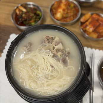 Seoul Gom Tang - Ox tail Gomtang 꼬리곰탕 - Korean Near Me - Santa Clara, California