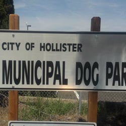 Hollister Airport Bark Park
