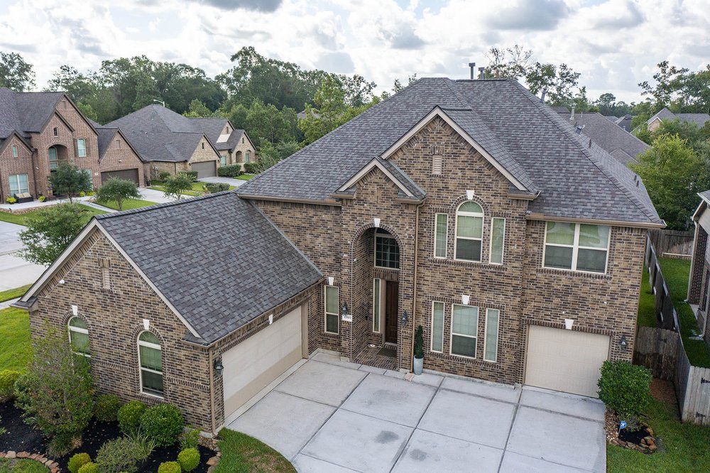 Slide of Resolute Roofing