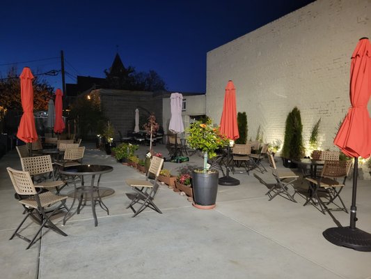 Chong Qing Noodles House by null