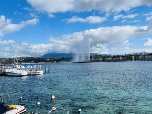Jet d'Eau de Genève by null