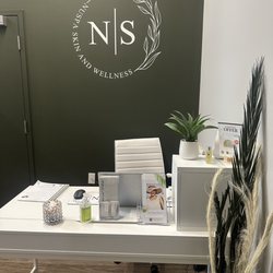 Enlighten Laser & Skin Care Clinic