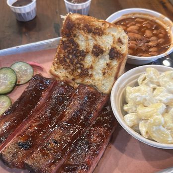 Canyons Barbeque - Barbeque Near Me - Castro Valley, California
