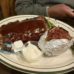 Ruby's Inn Restaurant - BBQ Ribs and Loaded Baked Potato