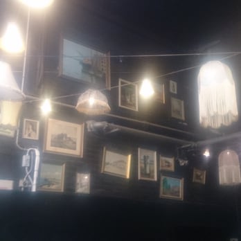 Ambassadors Hotel - The Bar in the Alley - Hotels Near Me - Adelaide, SA