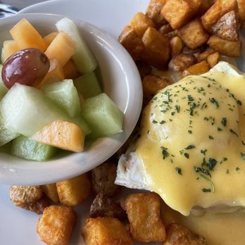 Perkins Restaurant & Bakery - Sr Egg Benedict country fried - American Near Me - Kissimmee, Florida Perkins Restaurant & Bakery - Sr Egg Benedict country fried - American Near Me - Kissimmee, Florida