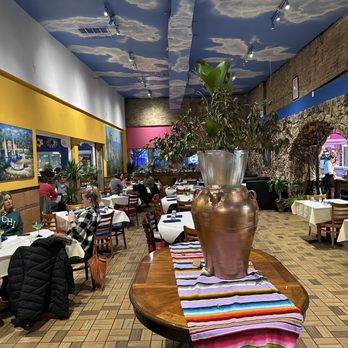 Manchamanteles Restaurant - Second dining room - Mexican Near Me - Chicago, Illinois