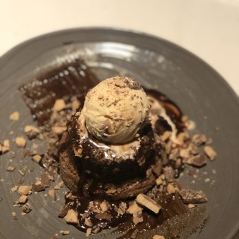 Chart House - Hot Chocolate Lava Cake - Seafood Near Me - Stateline, Nevada