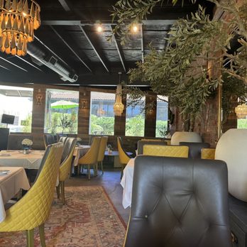 The Little Oliva - Mediterranean Near Me - Rolling Hills Estates, California The Little Oliva - Mediterranean Near Me - Rolling Hills Estates, California