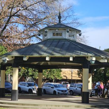 Healdsburg Plaza - Gazebo - Parks Near Me - Healdsburg, California Healdsburg Plaza - Gazebo - Parks Near Me - Healdsburg, California