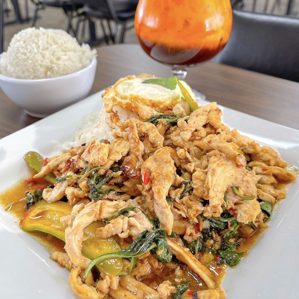 The Chicken & Basil The Chicken & Basil