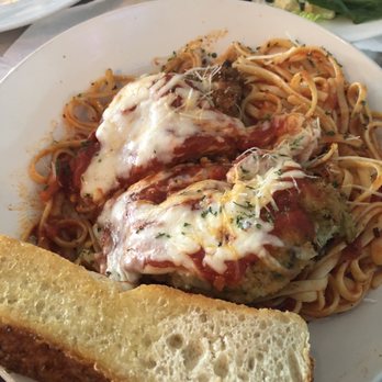 Hurricane Hanks - Chicken Parmesan - American Near Me - Holmes Beach, Florida Hurricane Hanks - Chicken Parmesan - American Near Me - Holmes Beach, Florida
