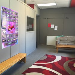 Heather's Dance Company - Lots of space for dancers and parents to wait for or watch classes