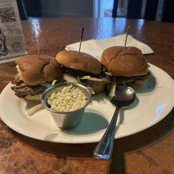 South Shore Social - Steak sliders - Social Clubs Near Me - Syracuse, Indiana South Shore Social - Steak sliders - Social Clubs Near Me - Syracuse, Indiana