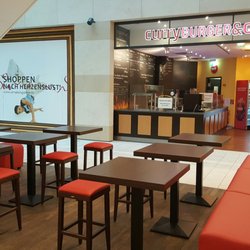 CurryBurger&Co