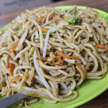 Asian Snack - Stir fry vegetables noodles - Chinese Near Me - Indianapolis, Indiana