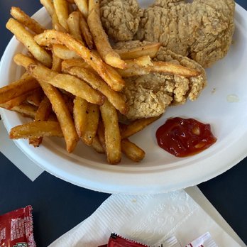 Cubs Bar & Grill - Chicken tenders - American Near Me - Chicago, Illinois Cubs Bar & Grill - Chicken tenders - American Near Me - Chicago, Illinois
