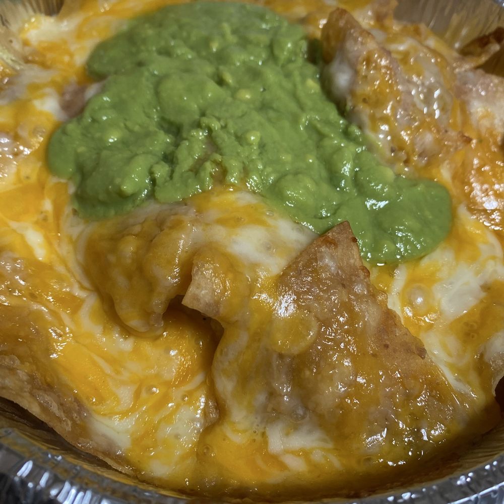 Mi Zacatecas - No meat nachos with guacamole - Mexican Near Me - Hawthorne, California Mi Zacatecas - No meat nachos with guacamole - Mexican Near Me - Hawthorne, California