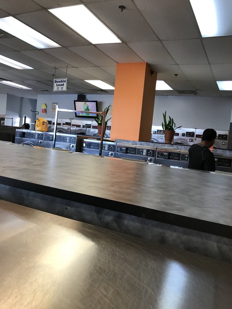 CASA LAUNDROMAT Updated June 2024 11 Photos & 22 Reviews 7320