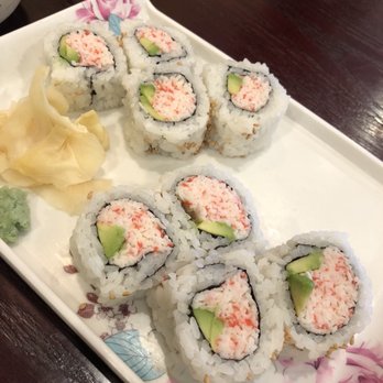 Kimono Sushi - California Roll - Sushi Bars Near Me - Tracy, California Kimono Sushi - California Roll - Sushi Bars Near Me - Tracy, California