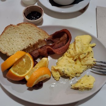 Mercantile - Two egg breakfast - American Near Me - Fredericksburg, Virginia Mercantile - Two egg breakfast - American Near Me - Fredericksburg, Virginia