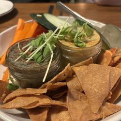 The Floridian - Chips & Dip