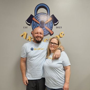 Axe Scape - Axe Throwing Near Me - Tullahoma, Tennessee Axe Scape - Axe Throwing Near Me - Tullahoma, Tennessee